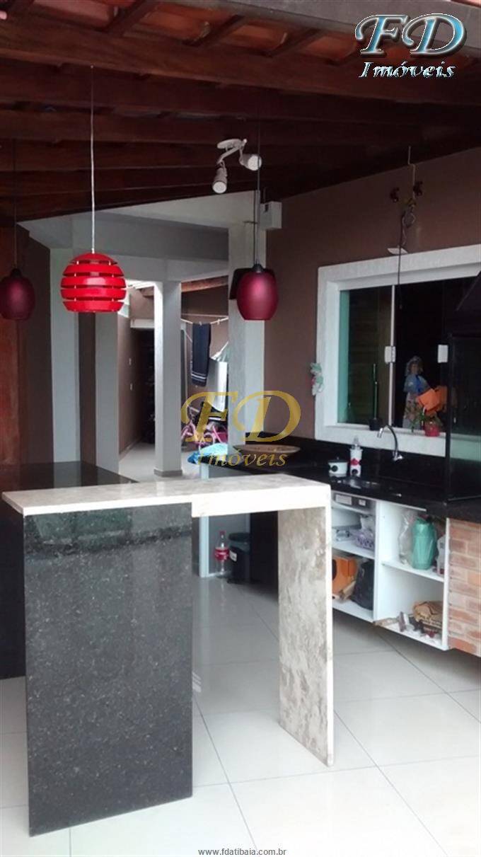 Casa à venda e aluguel com 3 quartos, 150m² - Foto 4