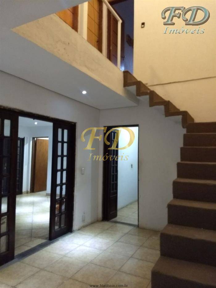 Sobrado à venda com 4 quartos, 218m² - Foto 3