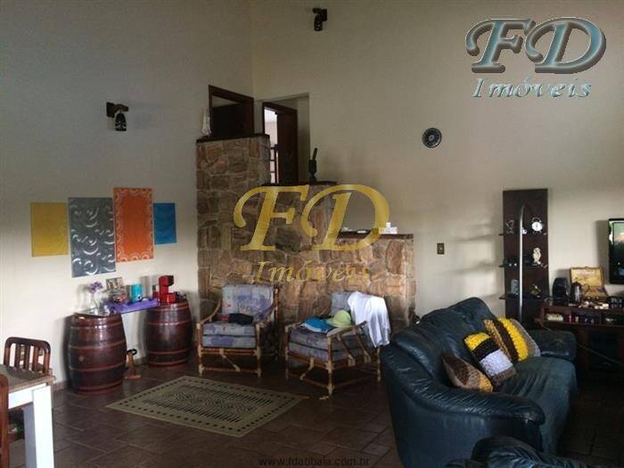 Fazenda à venda com 3 quartos, 200m² - Foto 12