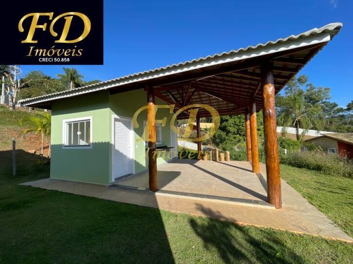 Fazenda à venda com 3 quartos, 410m² - Foto 1