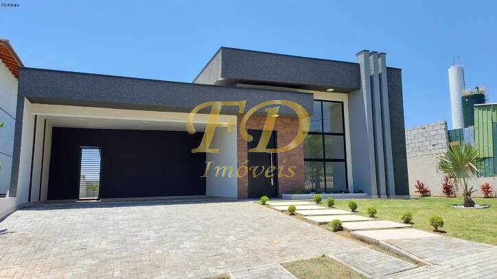 Casa de Condomínio à venda com 3 quartos, 220m² - Foto 2