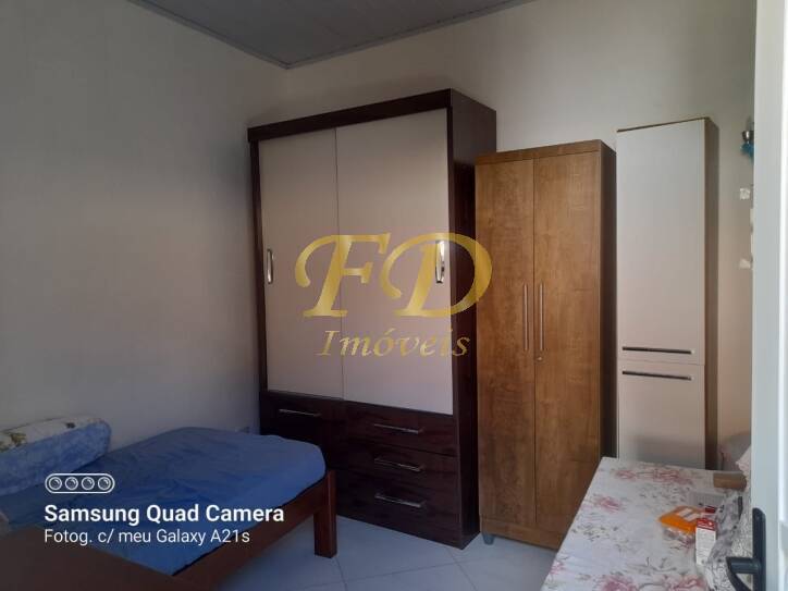 Casa à venda com 3 quartos, 150m² - Foto 4