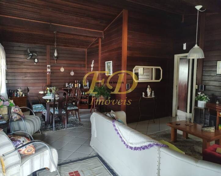 Casa à venda com 3 quartos, 180m² - Foto 19