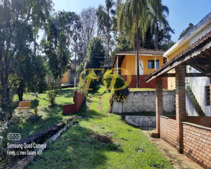 Fazenda à venda com 2 quartos, 180m² - Foto 1