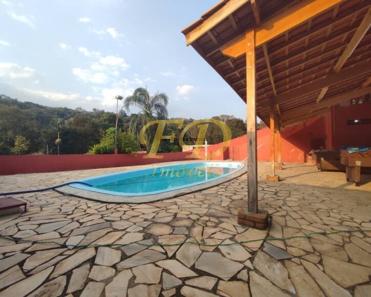 Fazenda à venda com 4 quartos, 2200m² - Foto 7