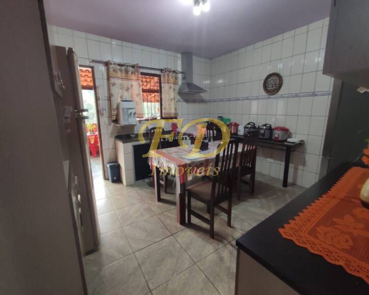 Fazenda à venda com 4 quartos, 2200m² - Foto 18