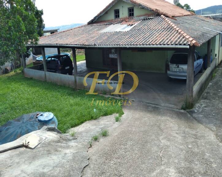 Fazenda à venda com 4 quartos, 550m² - Foto 1