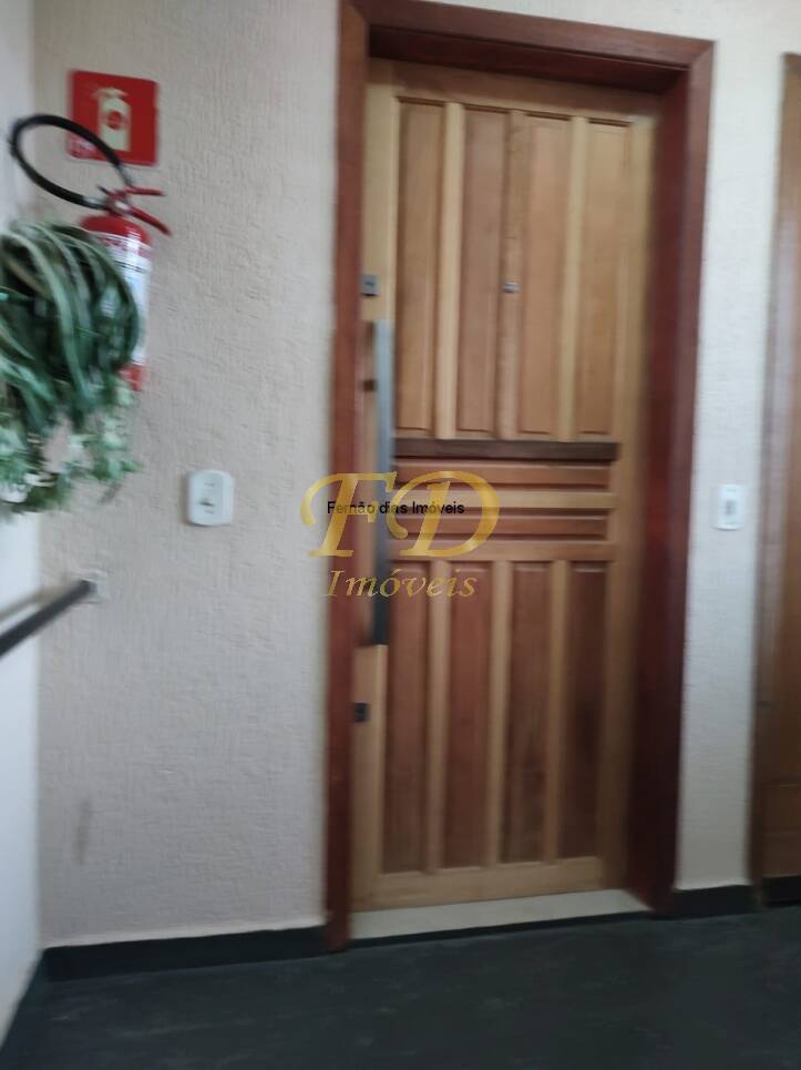 Apartamento à venda com 2 quartos, 44m² - Foto 11