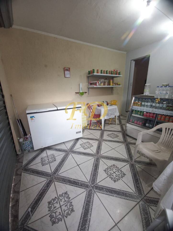 Casa à venda com 3 quartos, 130m² - Foto 3