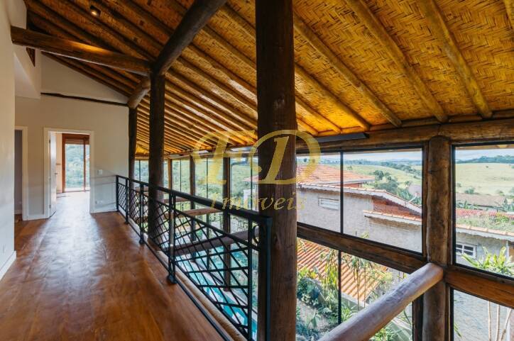 Casa de Condomínio à venda com 3 quartos, 300m² - Foto 5