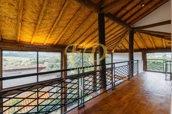 Casa de Condomínio à venda com 3 quartos, 300m² - Foto 6