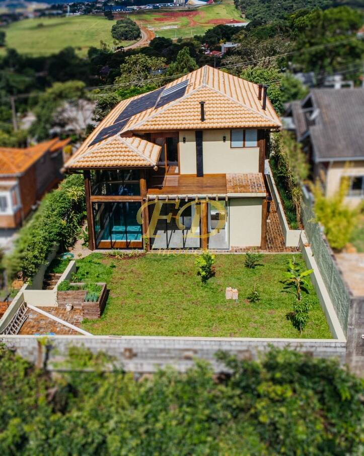 Casa de Condomínio à venda com 3 quartos, 300m² - Foto 2