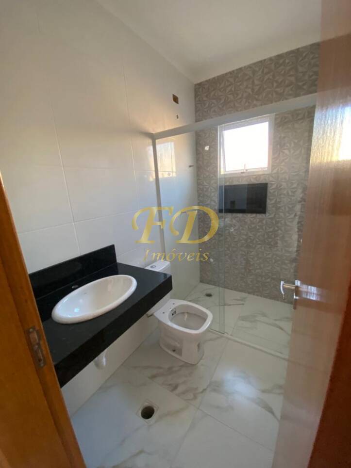 Casa à venda com 3 quartos, 101m² - Foto 16