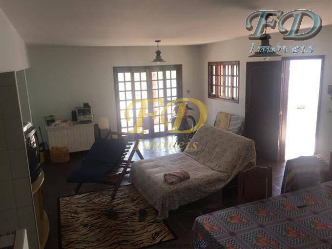 Fazenda à venda e aluguel com 3 quartos, 180m² - Foto 14