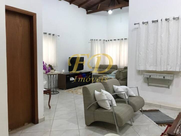 Casa à venda com 3 quartos, 315m² - Foto 6