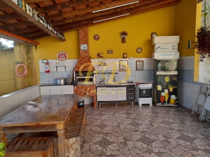 Fazenda à venda com 4 quartos, 160m² - Foto 1