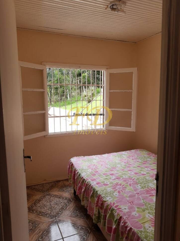 Fazenda à venda com 5 quartos, 290m² - Foto 8