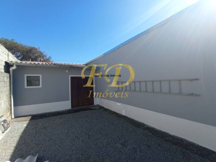 Casa à venda com 2 quartos, 120m² - Foto 7