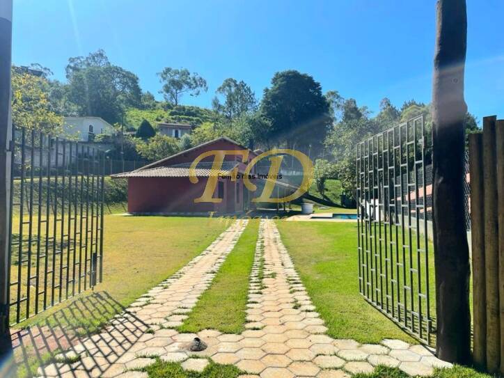 Fazenda à venda com 3 quartos, 160m² - Foto 2