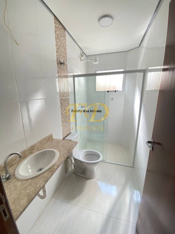 Apartamento à venda com 2 quartos, 65m² - Foto 5