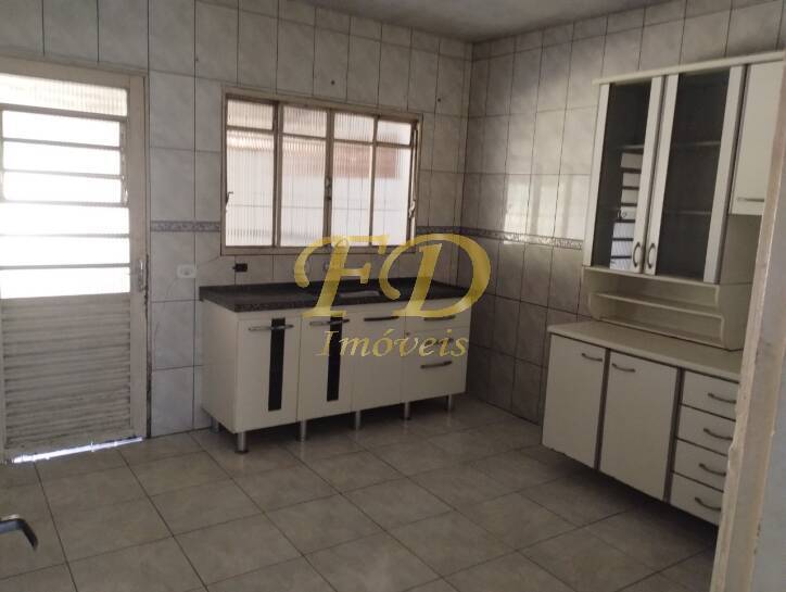 Casa à venda com 2 quartos, 400m² - Foto 16