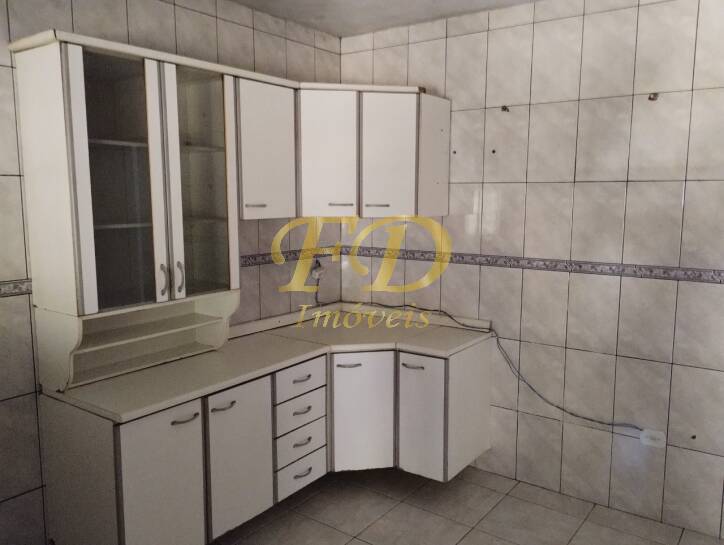 Casa à venda com 2 quartos, 400m² - Foto 22