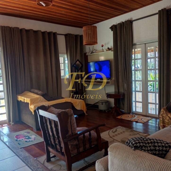 Fazenda à venda com 2 quartos, 200m² - Foto 14