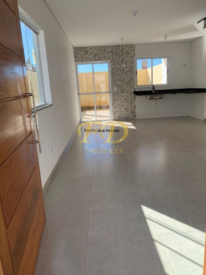 Sobrado à venda com 3 quartos, 108m² - Foto 4