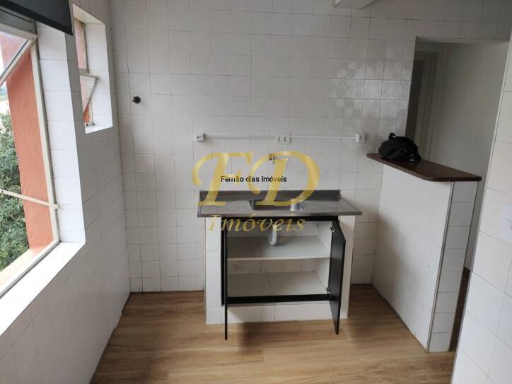 Apartamento à venda com 2 quartos, 65m² - Foto 3