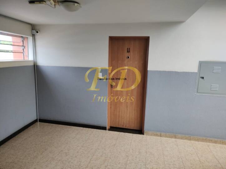 Apartamento à venda com 2 quartos, 65m² - Foto 11