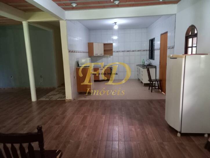 Fazenda à venda com 3 quartos, 220m² - Foto 4