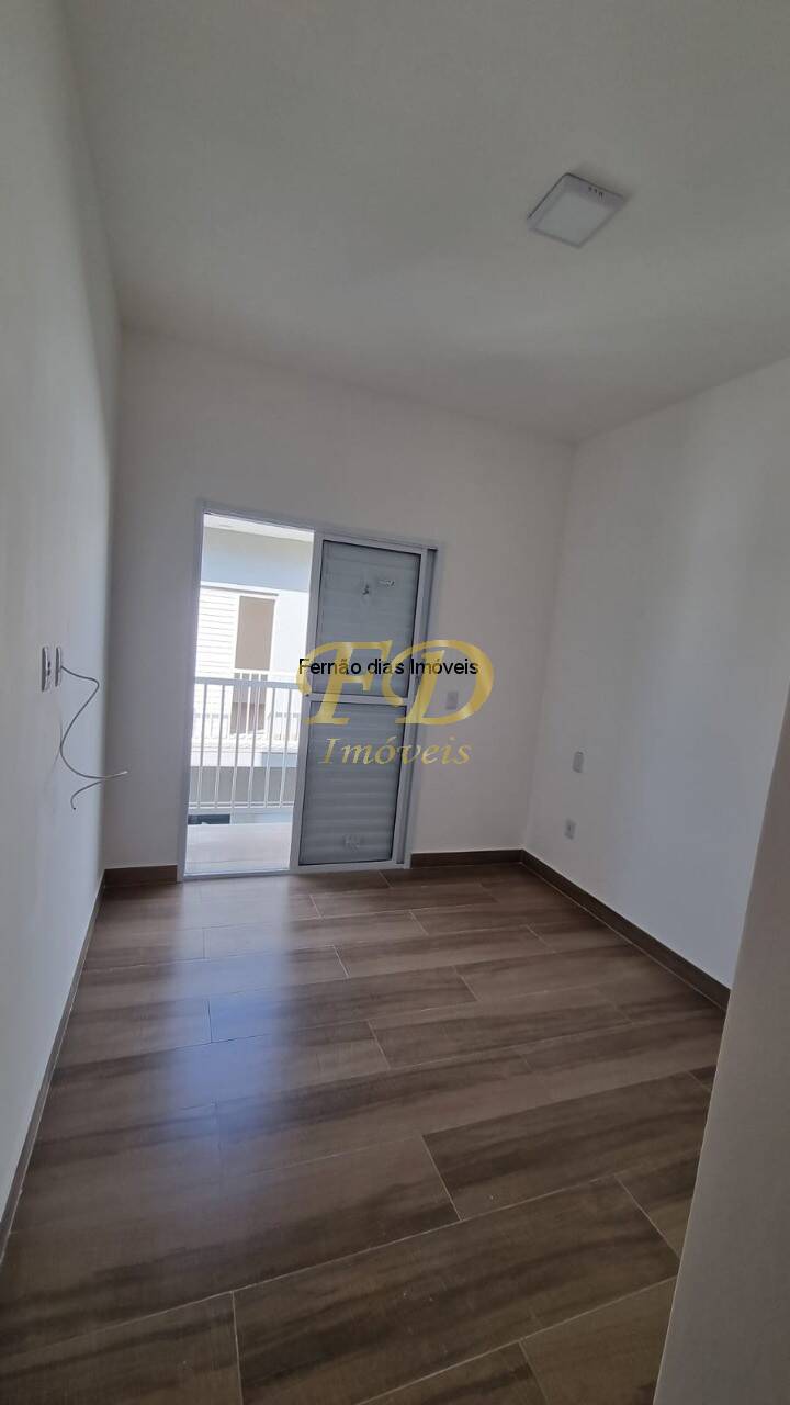 Casa à venda com 2 quartos, 65m² - Foto 5