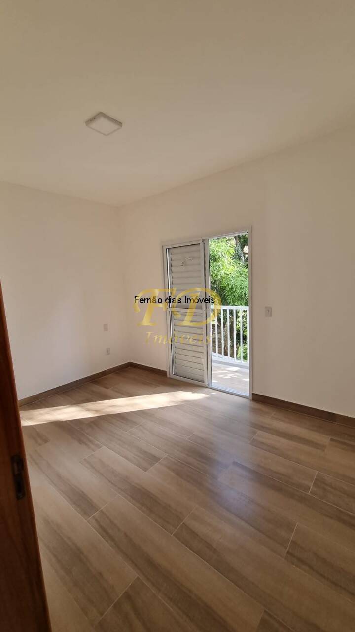 Casa à venda com 2 quartos, 65m² - Foto 8