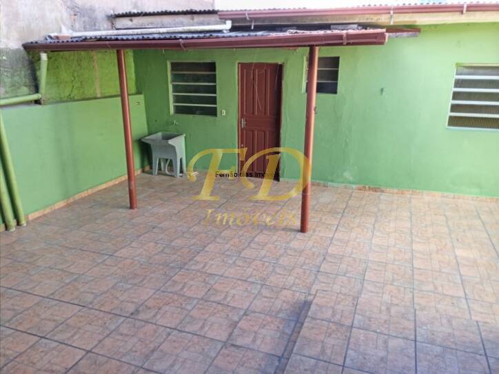 Casa à venda com 4 quartos, 100m² - Foto 9