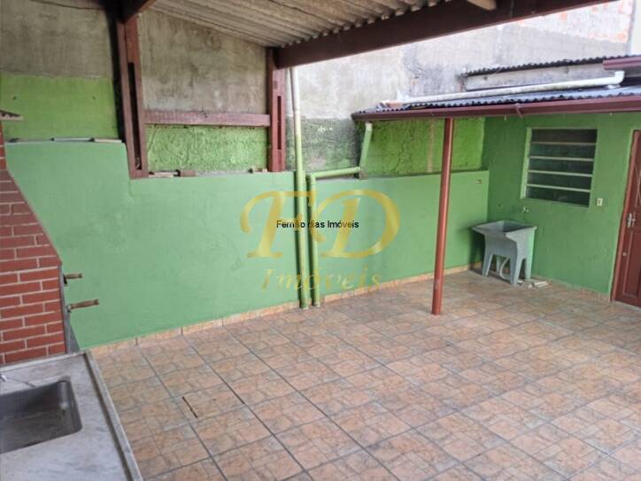 Casa à venda com 4 quartos, 100m² - Foto 18