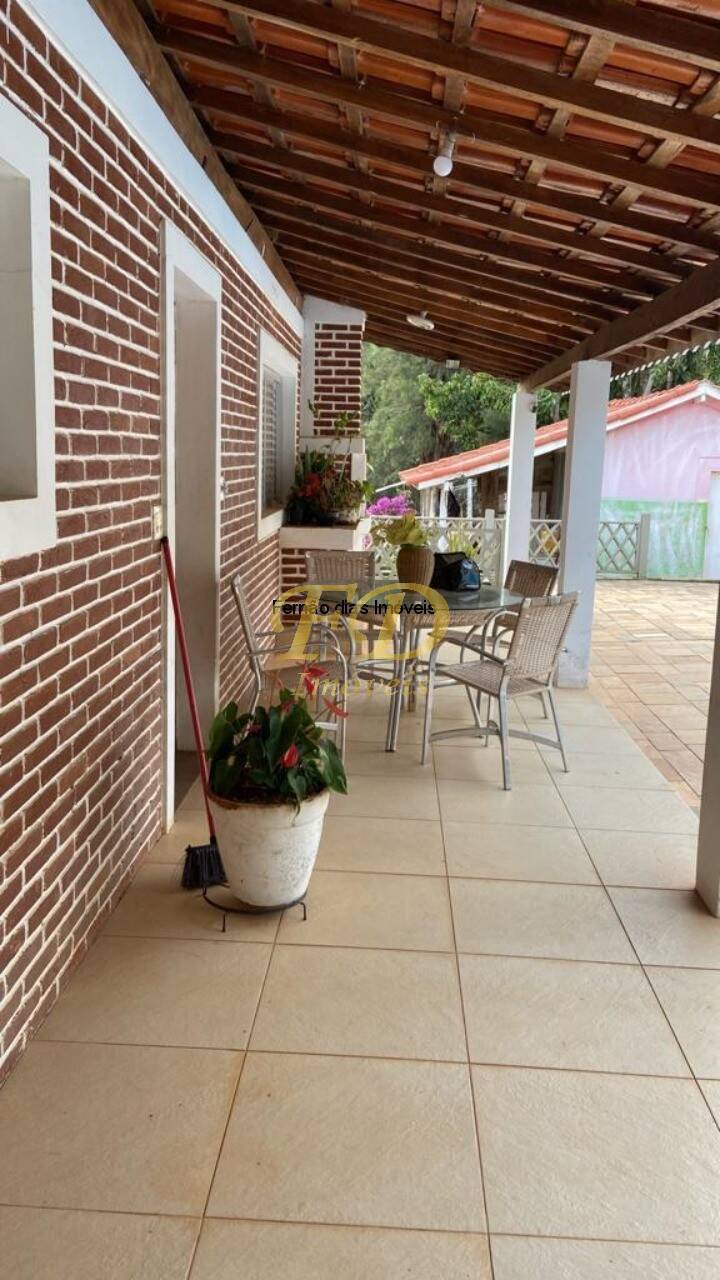 Fazenda à venda com 4 quartos, 600m² - Foto 25