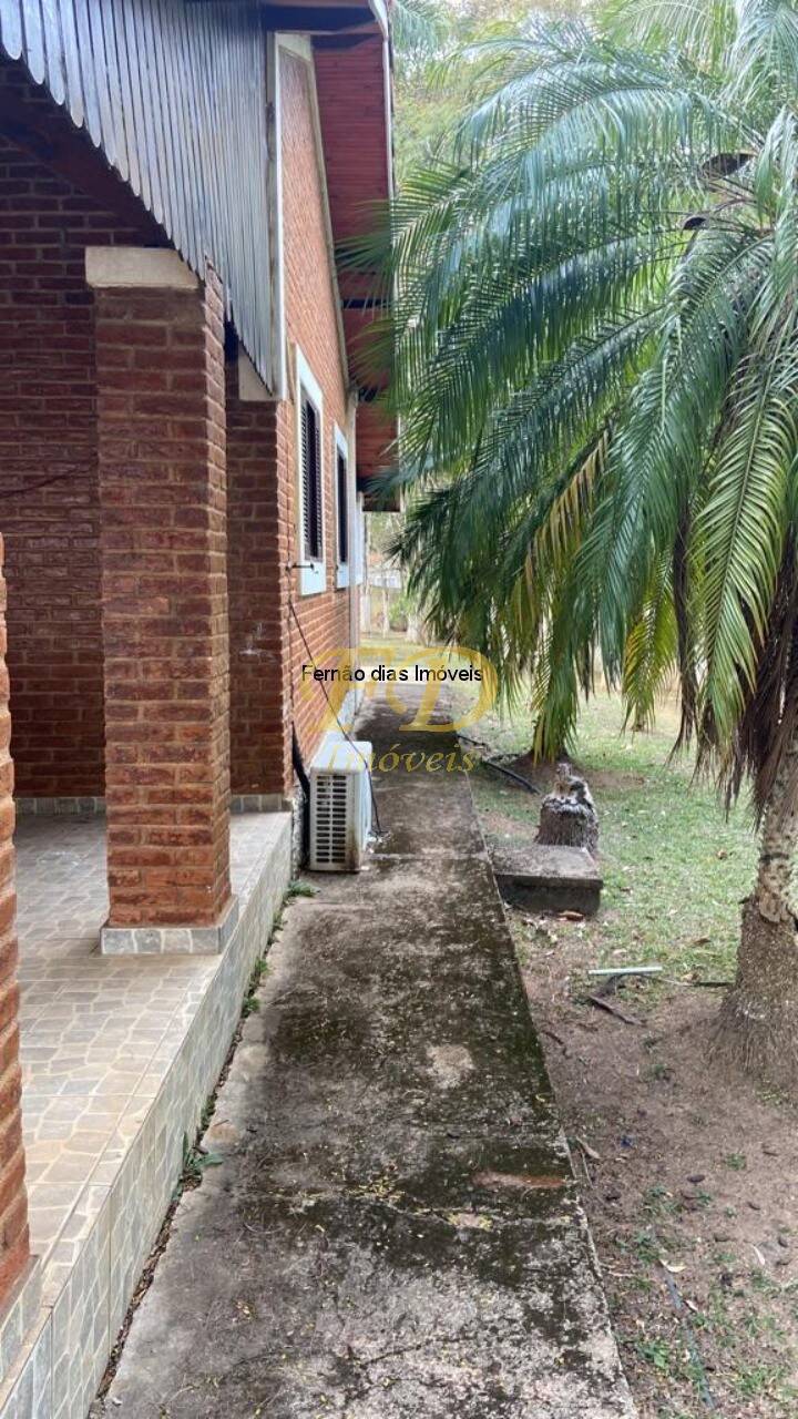 Fazenda à venda com 4 quartos, 600m² - Foto 26